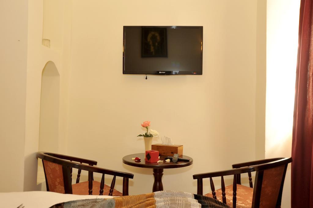 Hotel Riad Ben Atar Essaouira Quarto foto